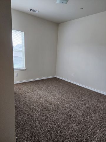 5516 Del Rey Drive, Denton, TX 76208