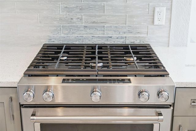 150 E ROBINSON STREET 1612, Orlando, FL 32801