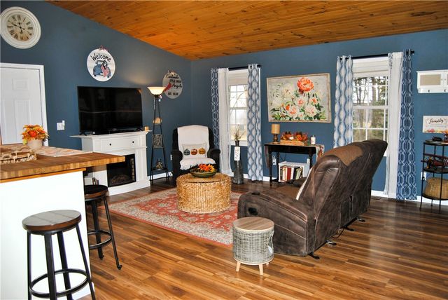 9555 US Route 20A Highway, Richmond, NY 14466