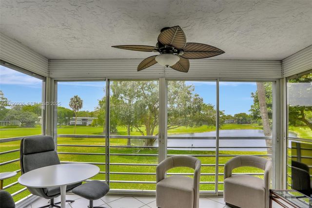 4020 W Palm Aire Drive 204, Pompano Beach, FL 33069