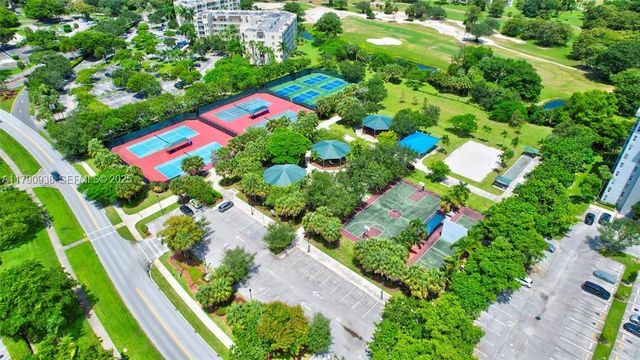 4020 W Palm Aire Drive 204, Pompano Beach, FL 33069