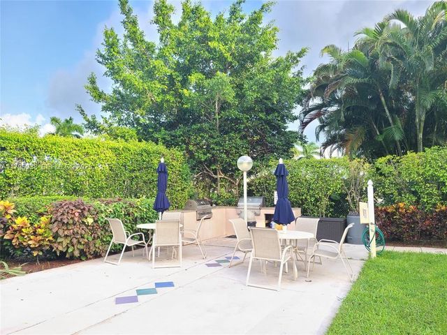 4020 W Palm Aire Drive 204, Pompano Beach, FL 33069