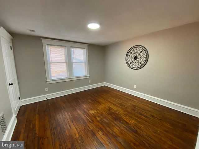 50 LUPTON AVE, Woodbury, NJ 08096