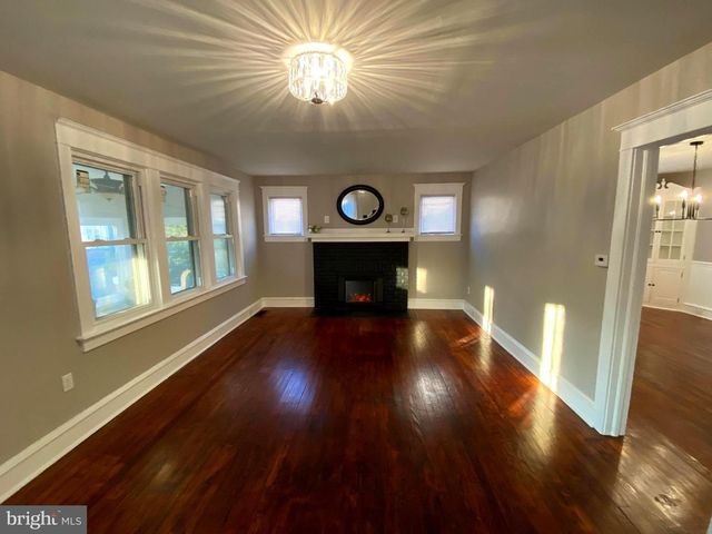 50 LUPTON AVE, Woodbury, NJ 08096