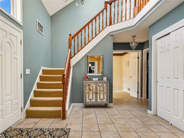 246 White Rabbit Trl Trail, Greece, NY 14612