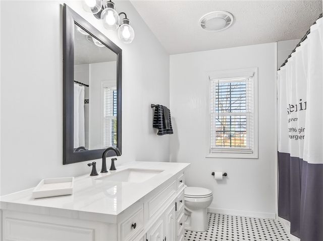 246 White Rabbit Trl Trail, Greece, NY 14612