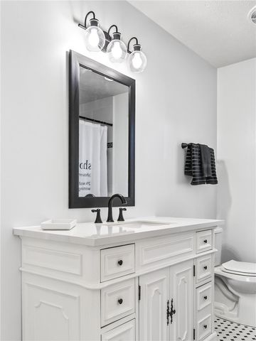 246 White Rabbit Trl Trail, Greece, NY 14612