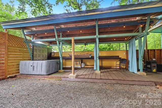 904 36th Street, Charlotte, NC 28205