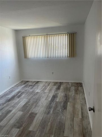 4906 Victoria DR 313, Cape Coral, FL 33904