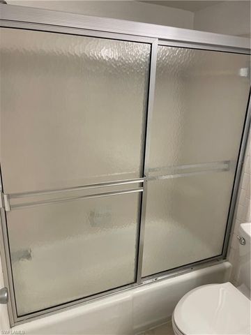 4906 Victoria DR 313, Cape Coral, FL 33904