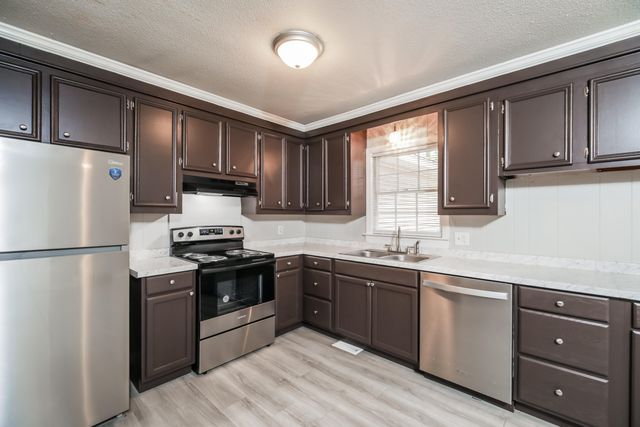 510 Golf Road, Summerville, SC 29483