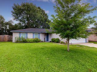 302 Brookdale Drive, League City, TX 77573