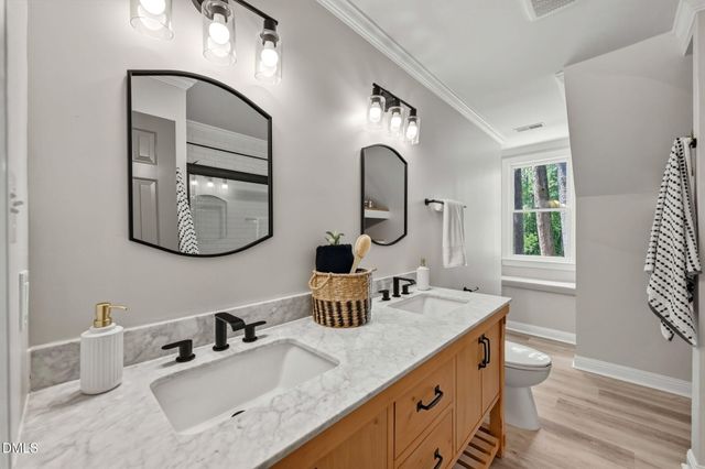 600 E Brittany Bay E, Raleigh, NC 27614
