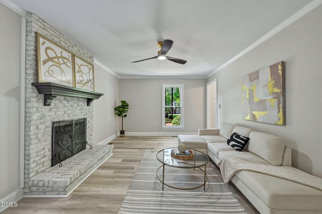600 E Brittany Bay E, Raleigh, NC 27614