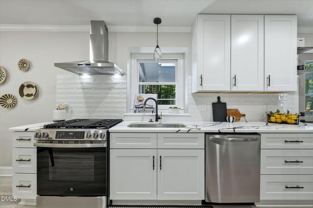 600 E Brittany Bay E, Raleigh, NC 27614