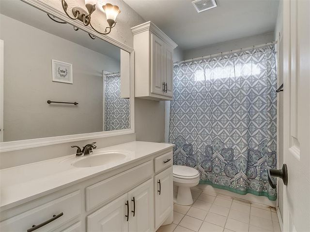 7300 NW 109th Street, Oklahoma City, OK 73162