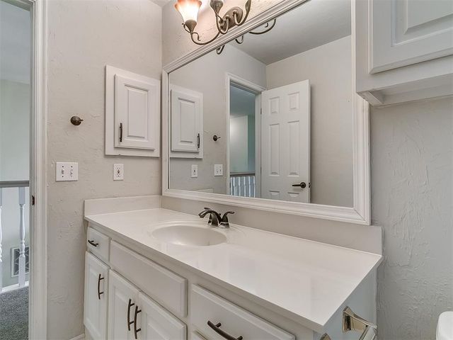 7300 NW 109th Street, Oklahoma City, OK 73162