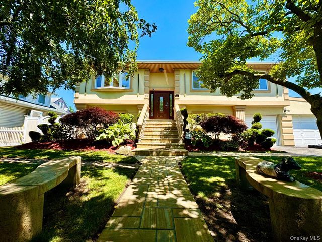 62 Walnut Road, Inwood, NY 11096