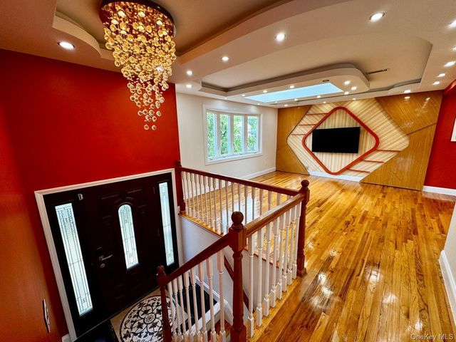 62 Walnut Road, Inwood, NY 11096