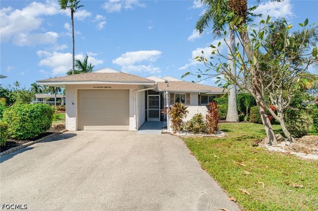 7151 Blanquilla CT, Fort Myers, FL 33908