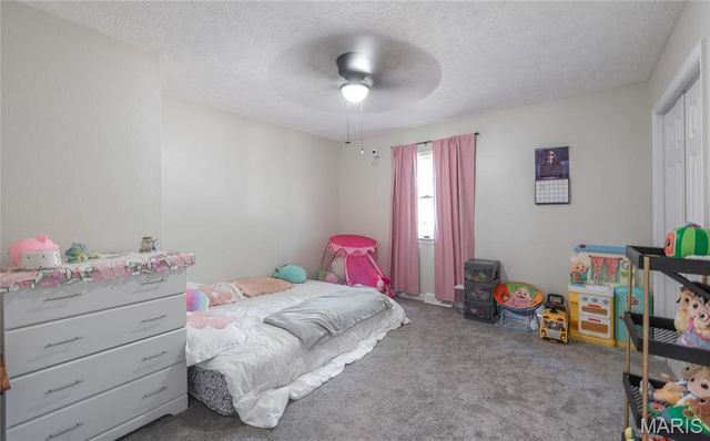 20105 Simmons Road, Waynesville, MO 65583