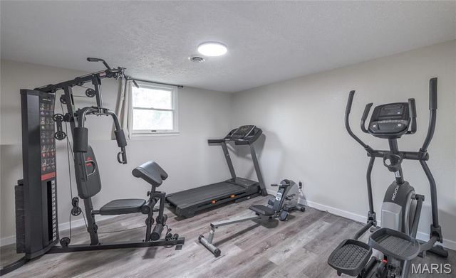 20105 Simmons Road, Waynesville, MO 65583