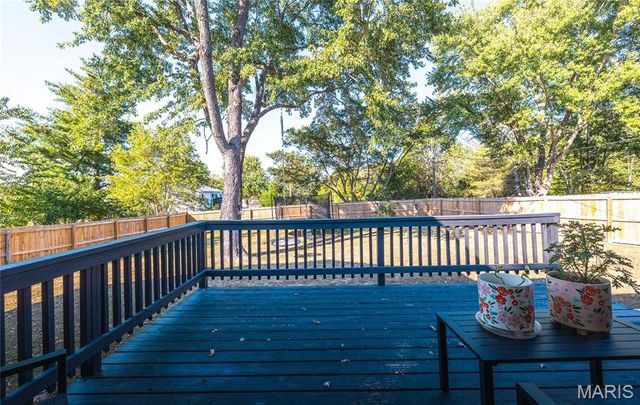 20105 Simmons Road, Waynesville, MO 65583