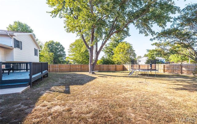 20105 Simmons Road, Waynesville, MO 65583