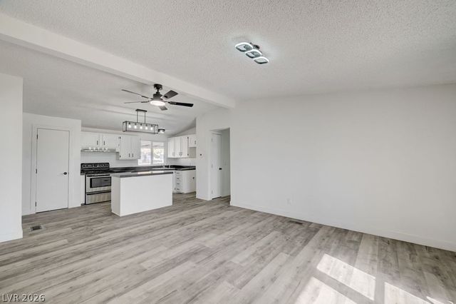 1850 West Simkins Road, Pahrump, NV 89060