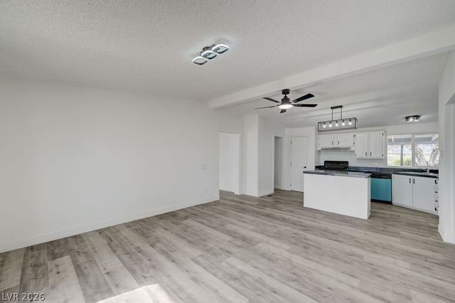 1850 West Simkins Road, Pahrump, NV 89060