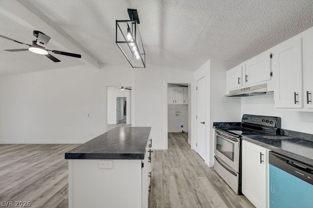 1850 West Simkins Road, Pahrump, NV 89060