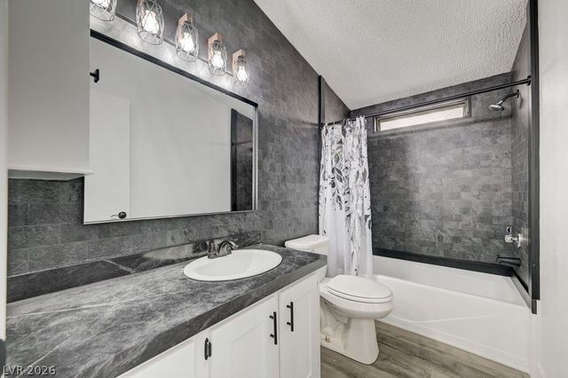 1850 West Simkins Road, Pahrump, NV 89060