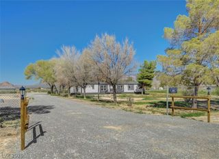 1850 West Simkins Road, Pahrump, NV 89060