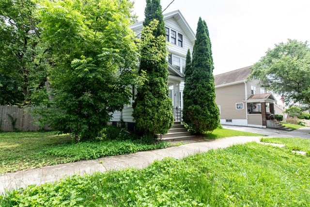 419 Hickory Street 2, Waukegan, IL 60085