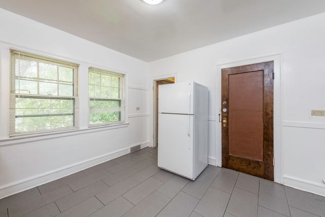 419 Hickory Street 2, Waukegan, IL 60085