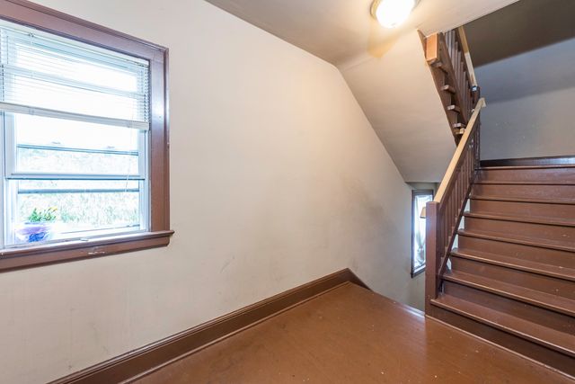 419 Hickory Street 2, Waukegan, IL 60085