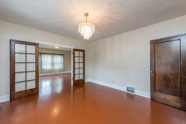 419 Hickory Street 2, Waukegan, IL 60085