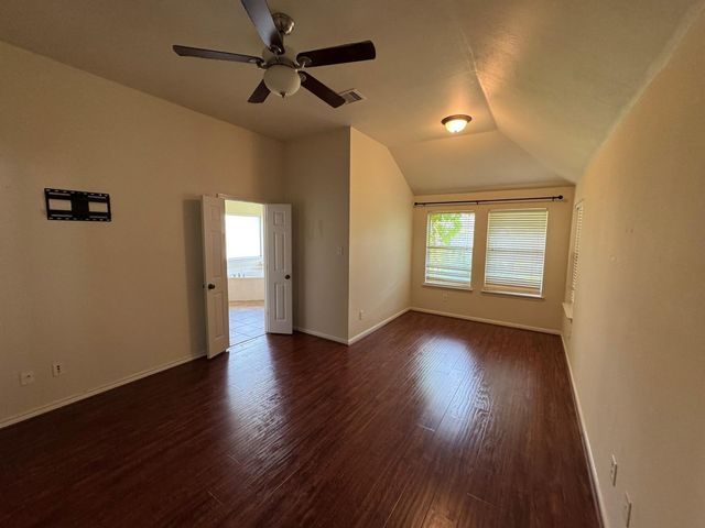 9907 Rushing Springs Drive, Tomball, TX 77375