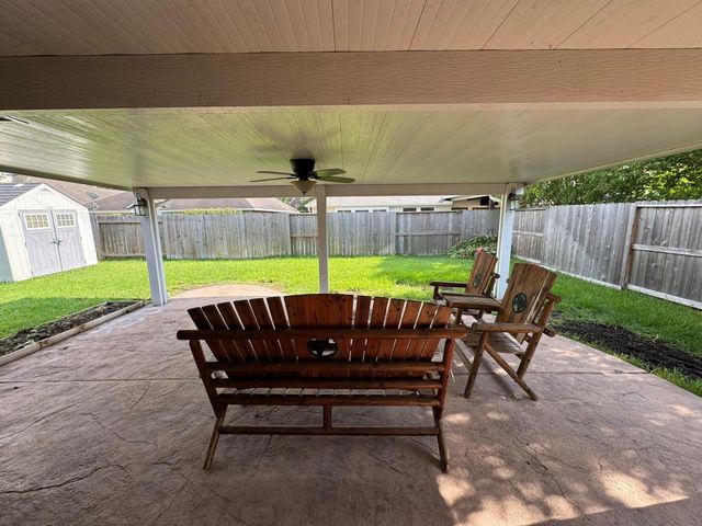 9907 Rushing Springs Drive, Tomball, TX 77375