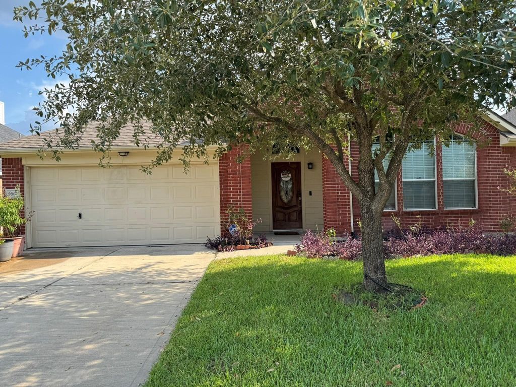 9907 Rushing Springs Drive, Tomball, TX 77375