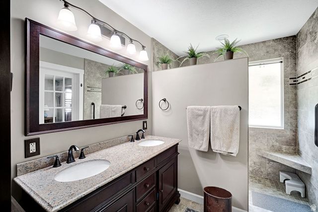 2139 E VILLAGE POINT WAY, Sandy, UT 84093