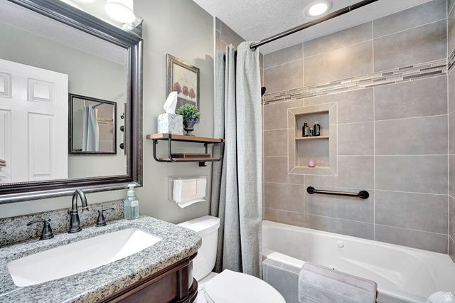 2139 E VILLAGE POINT WAY, Sandy, UT 84093