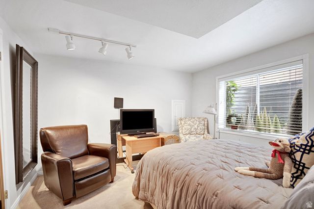 2139 E VILLAGE POINT WAY, Sandy, UT 84093