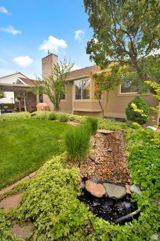 2139 E VILLAGE POINT WAY, Sandy, UT 84093