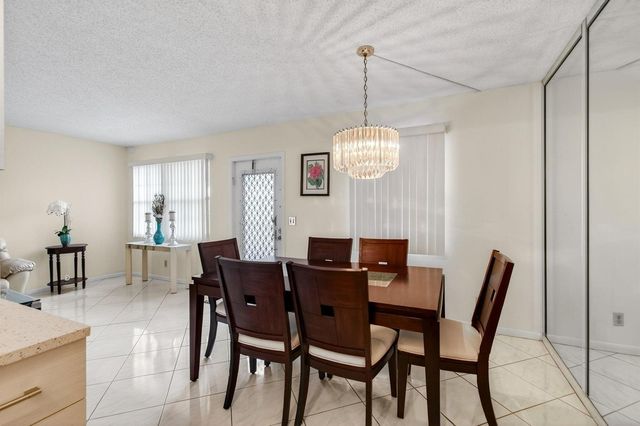 2070 Guildford D, Boca Raton, FL 33434