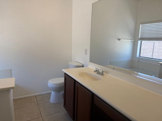 902 E Dee Street, Avondale, AZ 85323