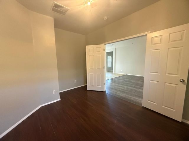 902 E Dee Street, Avondale, AZ 85323