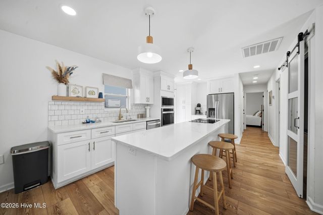 313 Greenville Avenue, Carolina Beach, NC 28428