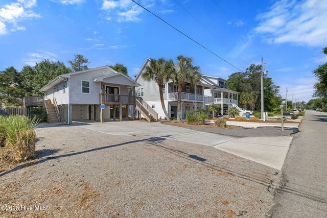 313 Greenville Avenue, Carolina Beach, NC 28428