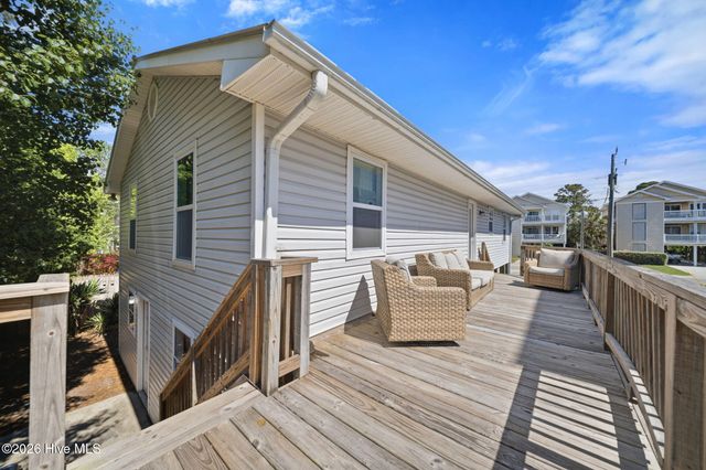 313 Greenville Avenue, Carolina Beach, NC 28428